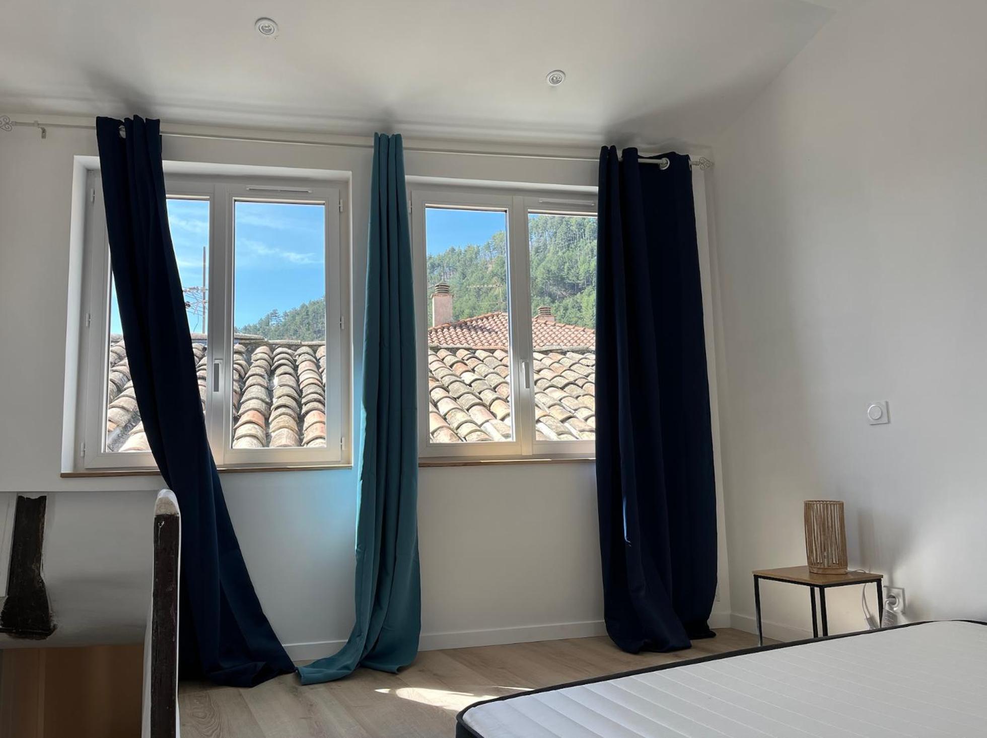 Le Jalet En Provence - Penthouse Leilighet Sisteron Eksteriør bilde